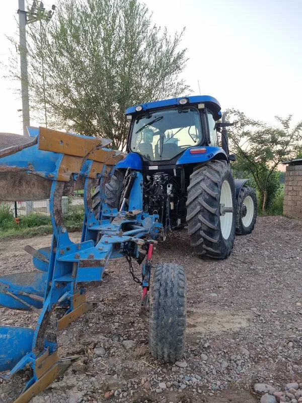Traktor sotiladi yili 2023 yurishlari zoʻr 7 Traktor sotiladi yili 2023 yurishlari zoʻr 7