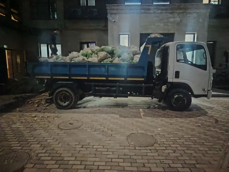Вывоз строй мусора исузи 24/7