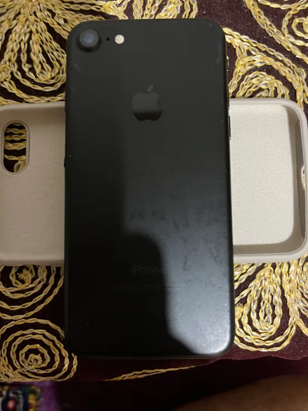 iPhone 7 black 6