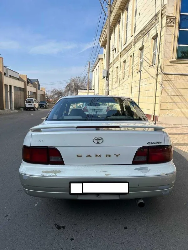 Продажа Toyota Camry — фото 2