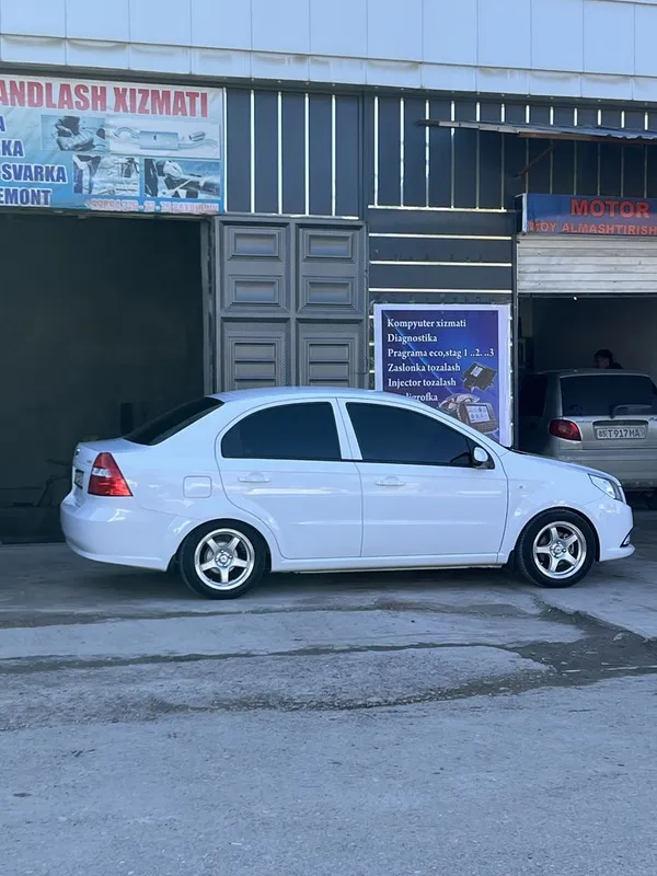 R15 sport diska sotiladi 4 R15 sport diska sotiladi 4