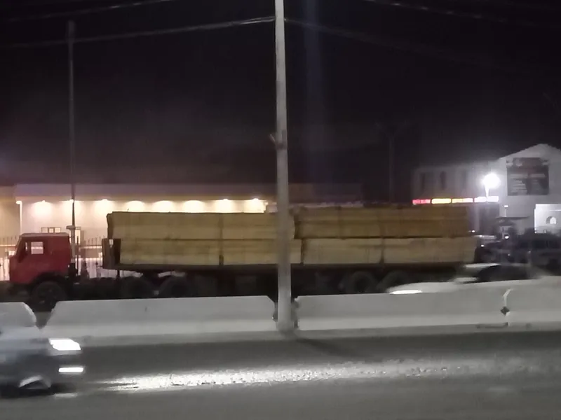 Камаз шаланда 87.йил.прицеп.86. 5