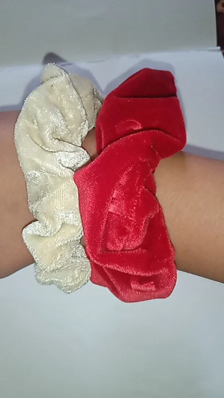 Soch uchun rezinkalar turli rangda 2dona toplamda