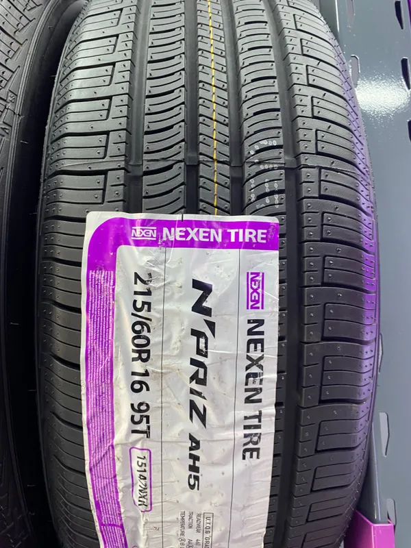 Nexen NPriz AH5 215/60R16 Nexen NPriz AH5 215/60R16