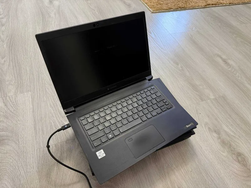Toshiba noutbuk, Core-i7, 8/512. 1