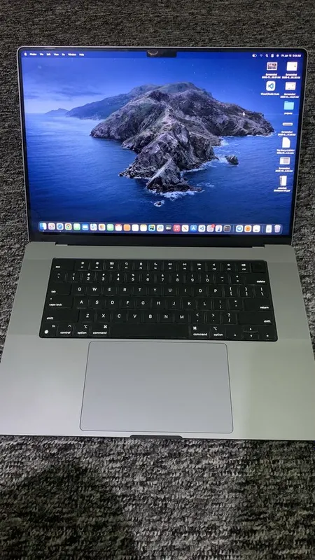 Macbook Pro M1 Pro 2021. 16-inch. 16/1 TB 2 Macbook Pro M1 Pro 2021. 16-inch. 16/1 TB 2