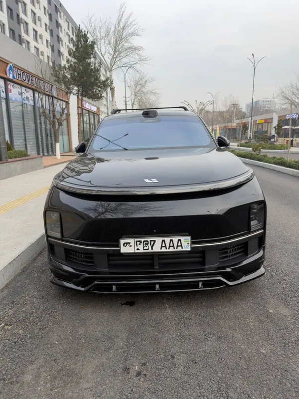 Lixiang L8 max продается — фото 5