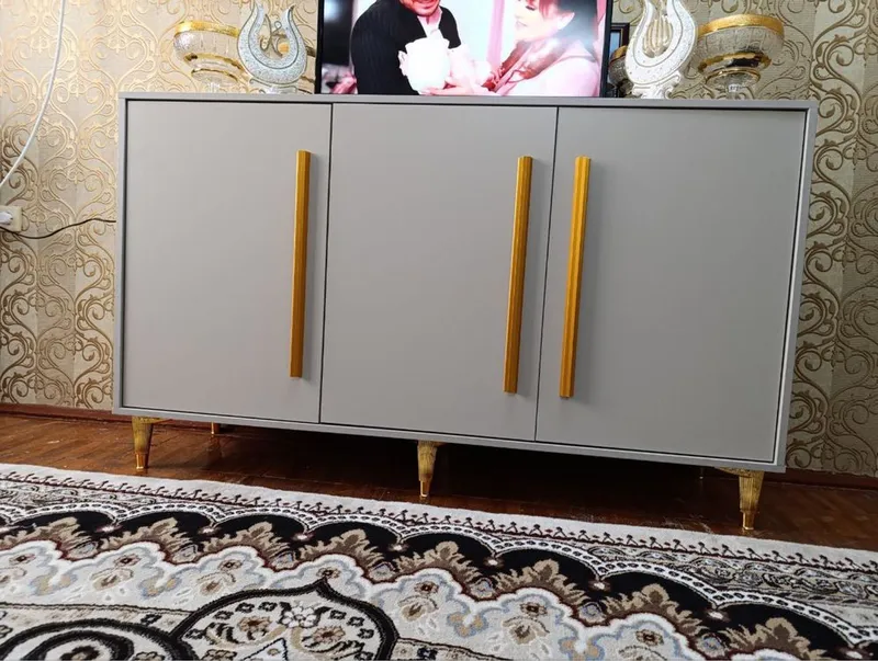 Тумба в гостинную 150