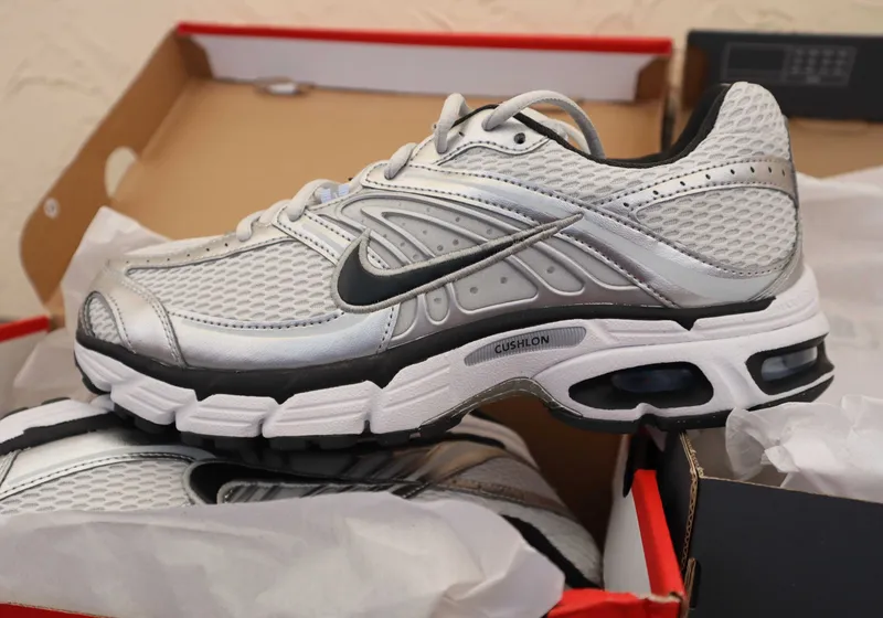 Мужские кроссовки Nike Air Max Moto 2K EUR 42.5 оригинал 5 Мужские кроссовки Nike Air Max Moto 2K EUR 42.5 оригинал 5
