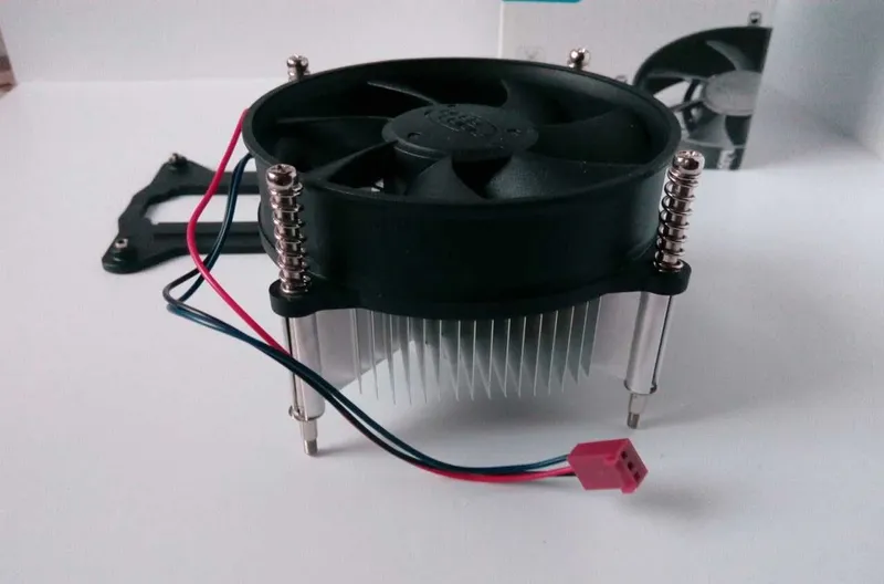 Intel protsessori uchun DeepCool sovutgichi 6