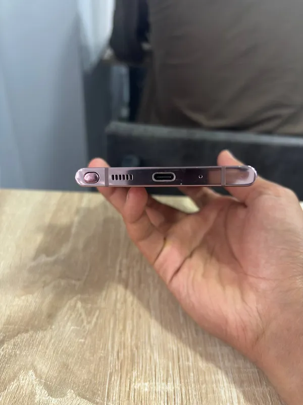 Samsung Note 20 Ultra 5G — фото 2