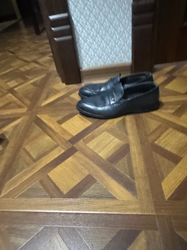 Erkaklar tuflisi, charm 4