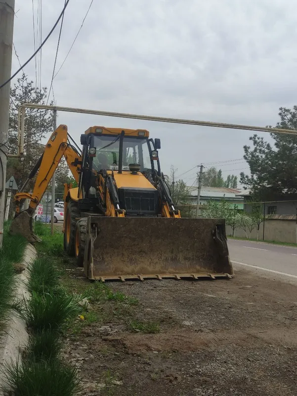 Продаётся 3в1 bull (jcb)