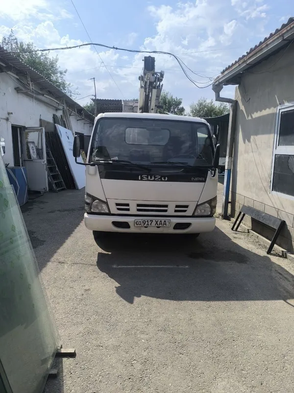 Автовышка 17 метров ISUZU