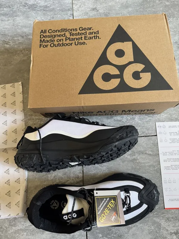 кроссовки от ACG nike & cdg