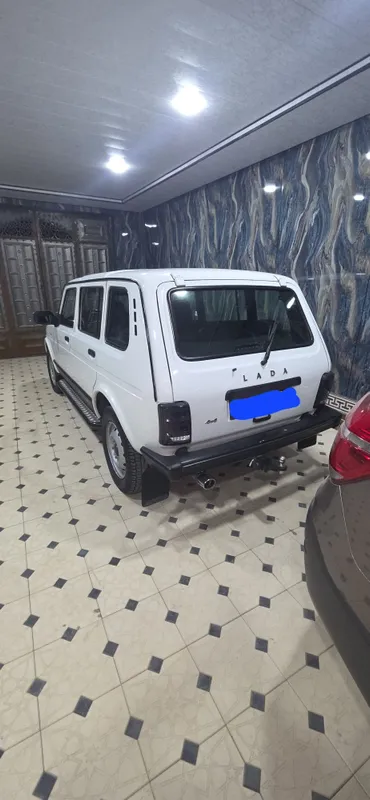 LADA NIVA 5 eshilik 4x4 3