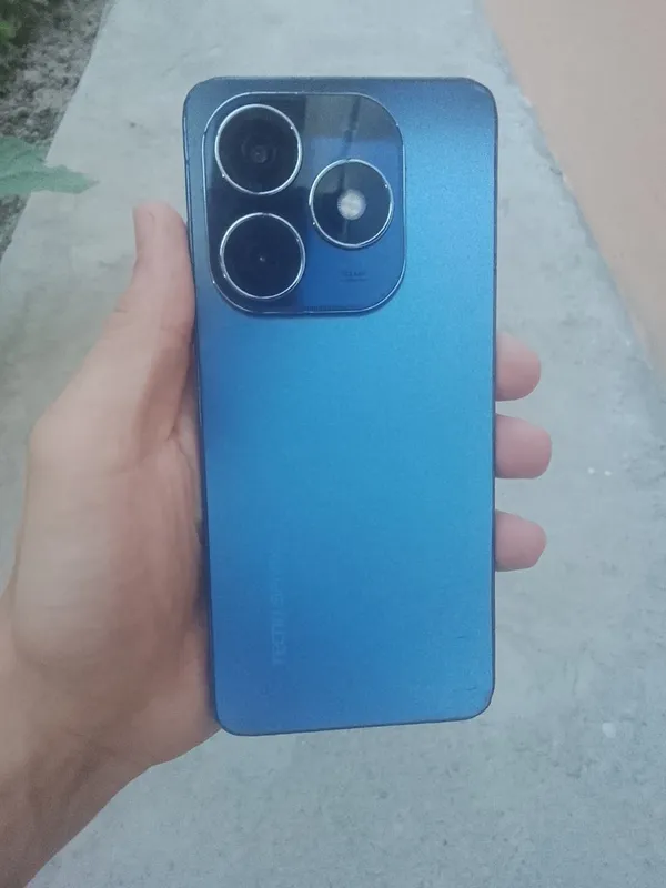 Tecno spark go 2024