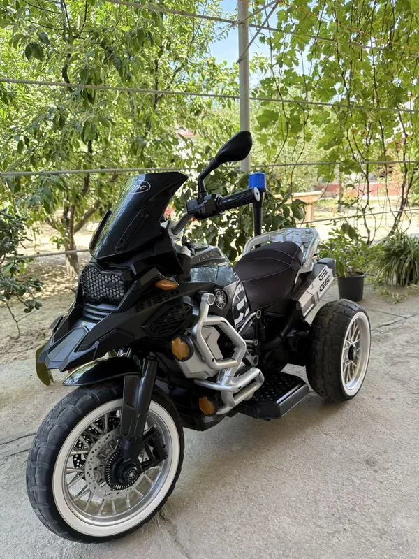 Elektro mototsikl Elektro mototsikl