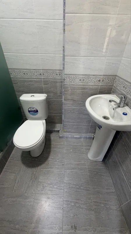 Vanna rakvina unitaz sotiladi 5 Vanna rakvina unitaz sotiladi 5