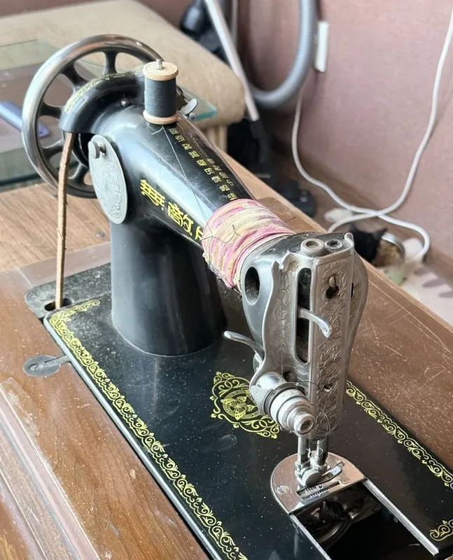 Butterfly (Kapalak) oyoq yuritmali vintage tikuv mashinasi 4