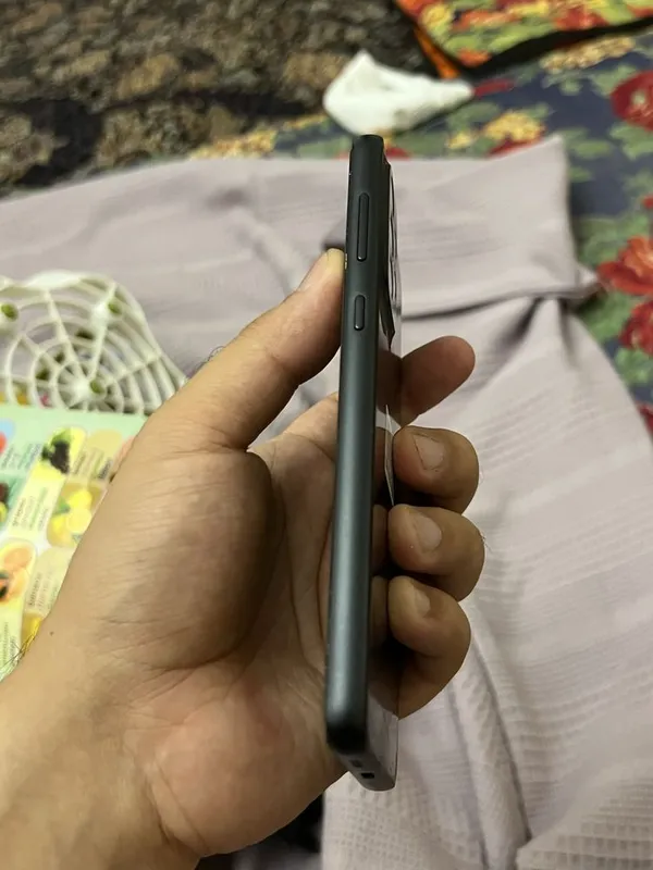 Продается Samsung A33 128Gb sotiladi. или обмен на iphone 11 Pro, max 4