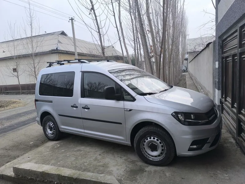 Фольксваген Кадди