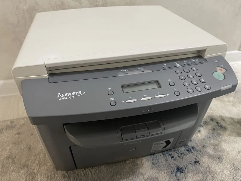 Продам 3в1 принтер Canon MF4010