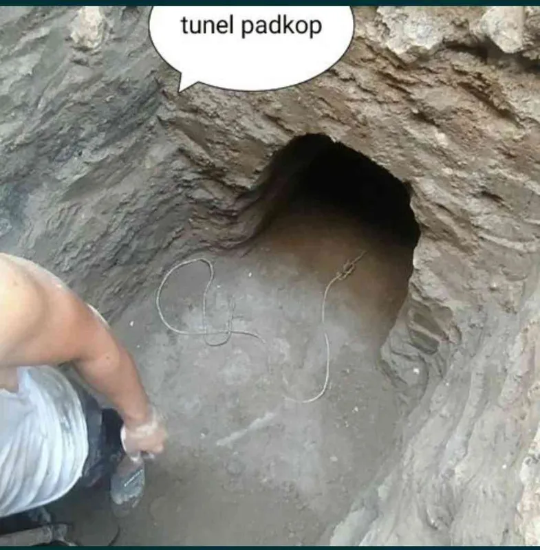 Padval padkop yomkis basseyn Urachi transheya santexnika va buzish ish — фото 3