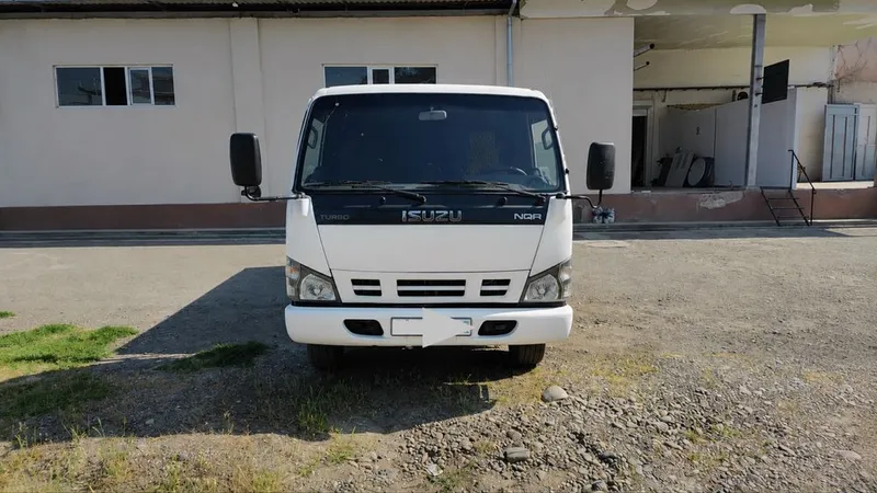 Исузи (Isuzu) Сотилади 1 Исузи (Isuzu) Сотилади 1