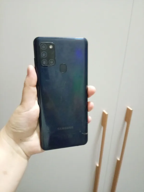 Telefon sotiladi 1