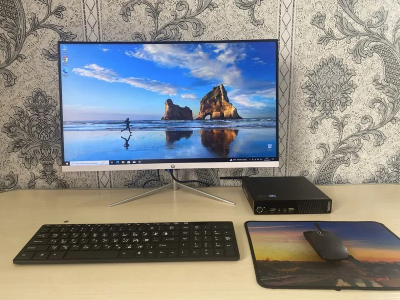 Готовый мощный комплект: Lenovo Tiny i5 / 24" Curved HP / SSD / WiFi