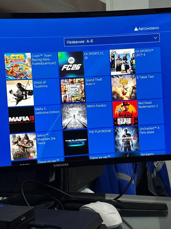 Продаётся Ps4 Pro 2 Продаётся Ps4 Pro 2
