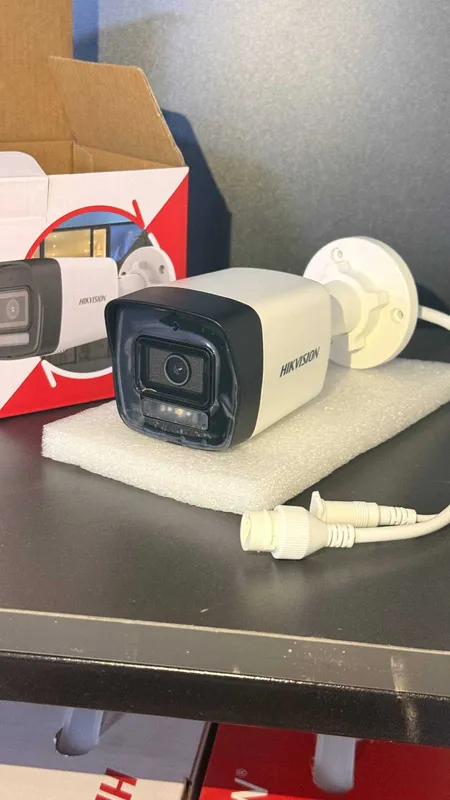 Hikvision DS-2CD1043G2-LIU 4MP IP kamera 2 Hikvision DS-2CD1043G2-LIU 4MP IP kamera 2