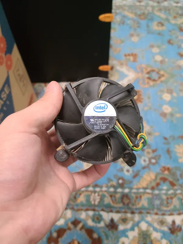 Intel protsessori uchun kuler 1 Intel protsessori uchun kuler 1