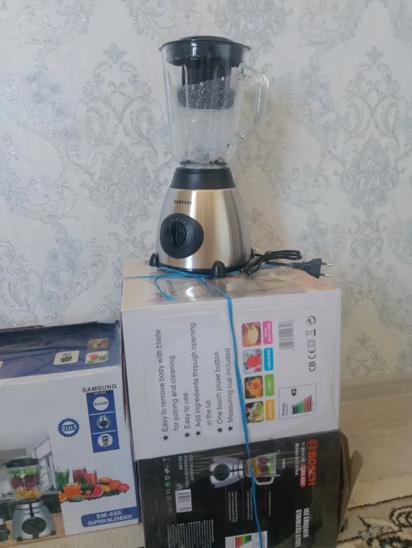 Samsung va LG Blendr sotiladi yangi. 2 Samsung va LG Blendr sotiladi yangi. 2