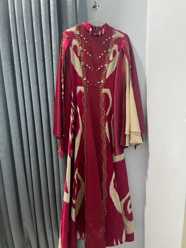 Kelinlar uchun oqshom ko’ylagi