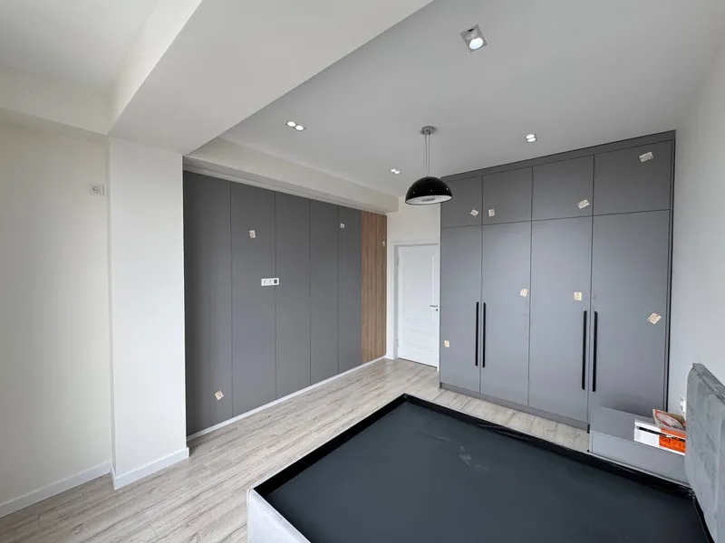 Kox-Ota (Labzak) JKda 2 xonali kvartira sotiladi, 64 m², yevroremont, yangi mebel va texnika bilan 2 Kox-Ota (Labzak) JKda 2 xonali kvartira sotiladi, 64 m², yevroremont, yangi mebel va texnika bilan 2
