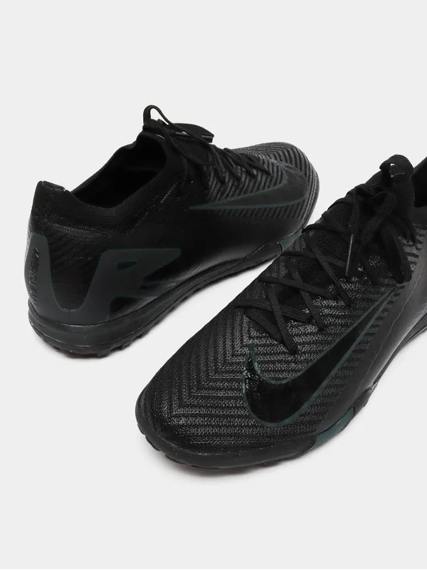 Nike Air Zoom mercurial black version.