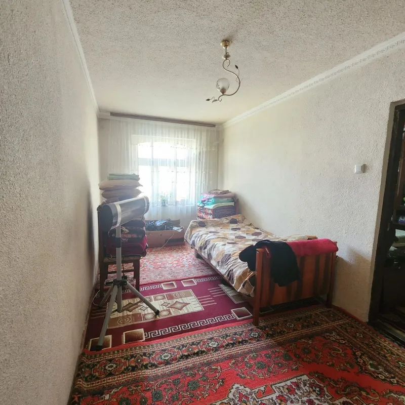 Город Андижан, на улице Бобуршох, продаётся наша уютная 2-комнатная квартира 4