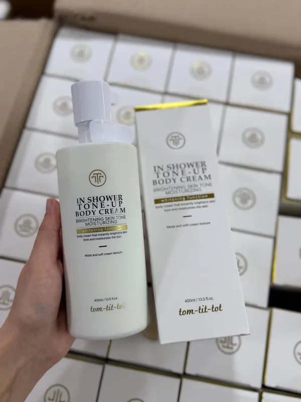 tom tit tot oqartiruvchi namlantiruvchi body cream