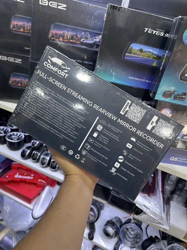 Видеорегистратор нового поколения в формате 4K Comfort 2 Видеорегистратор нового поколения в формате 4K Comfort 2