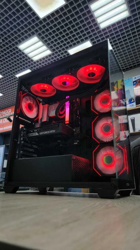 RYZENR7 7800x3d\Rtx 5060ti \32gb ddr5 16x2 RGB Kingstonfure RYZENR7 7800x3d\Rtx 5060ti \32gb ddr5 16x2 RGB Kingstonfure