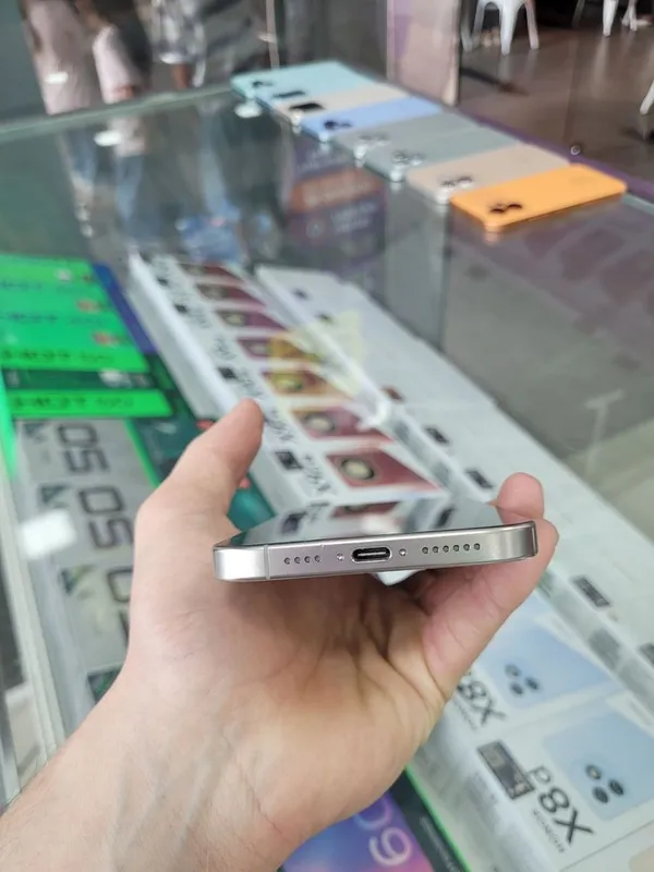 iphone 16 pro max idyal karobklari bor 98 % 7 iphone 16 pro max idyal karobklari bor 98 % 7