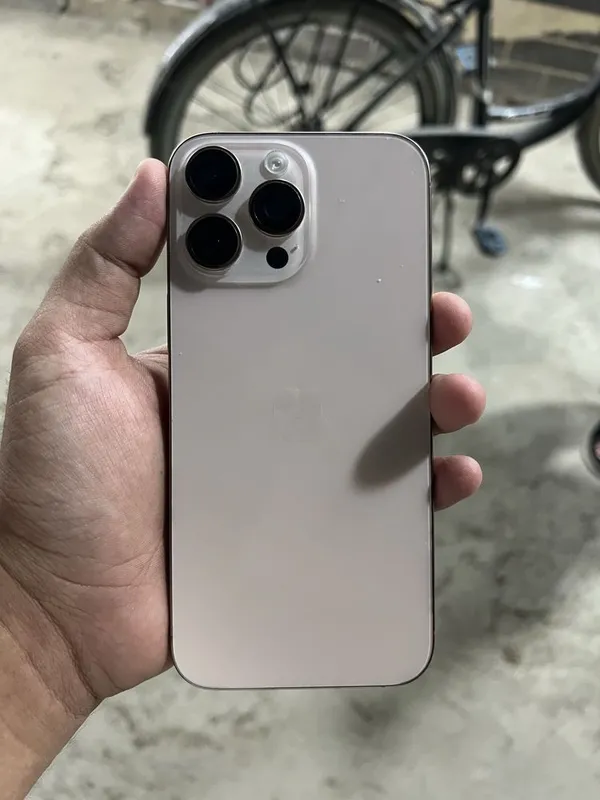 Iphone 16 pro max 256 gb 92% ideal 1