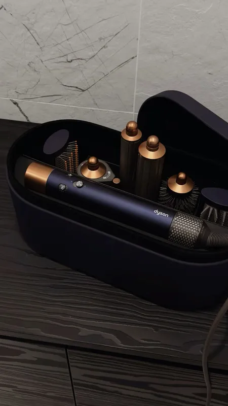 Продаю оригинальный Dyson Airwrap Complete Long