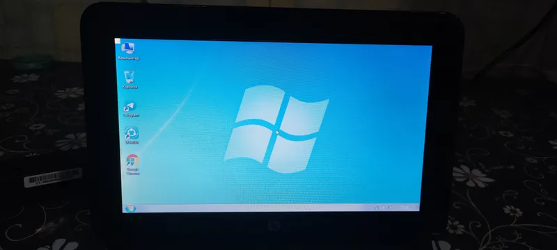 HP Mini noutbuk 4