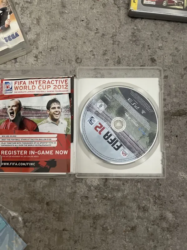 PlayStation disk sotladi 2
