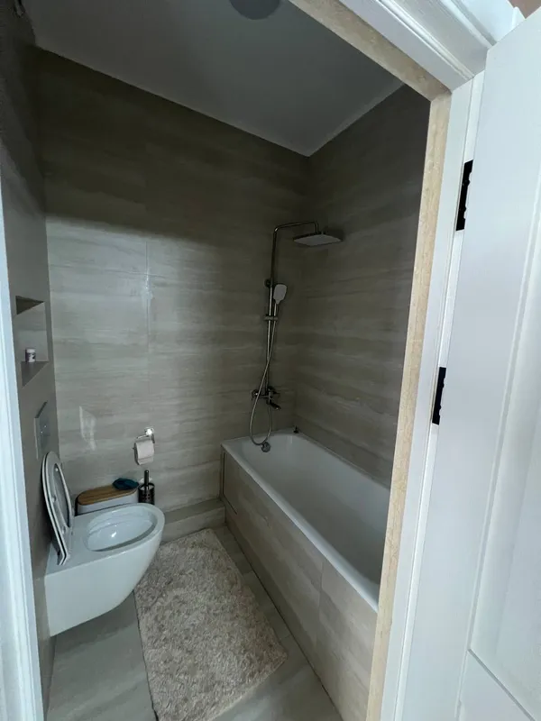 Продаётся 4-комнатная квартира в ЖК Assalom Sohil (Golden House) 9 Продаётся 4-комнатная квартира в ЖК Assalom Sohil (Golden House) 9