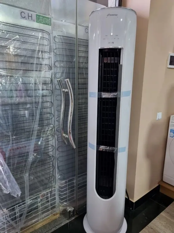 Инверторный колонный кондиционер Aux 24 BTU