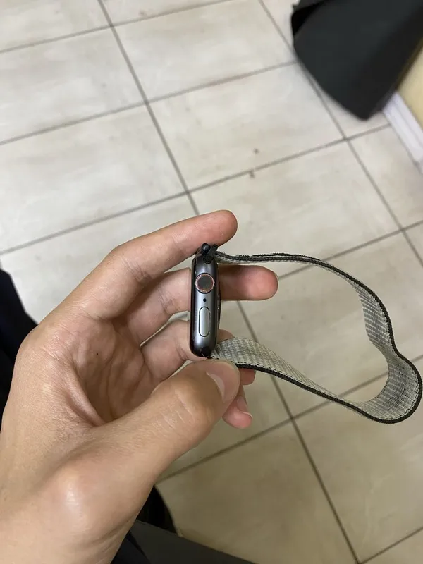 Iwatch 4 sotladi 3